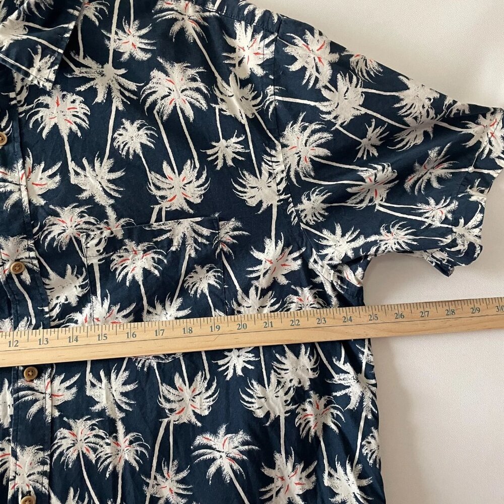 Old Navy Mens Blue Regular Fit Hawaiian Vacation Button Up Shirt Size XL Tall - Picture 6 of 8